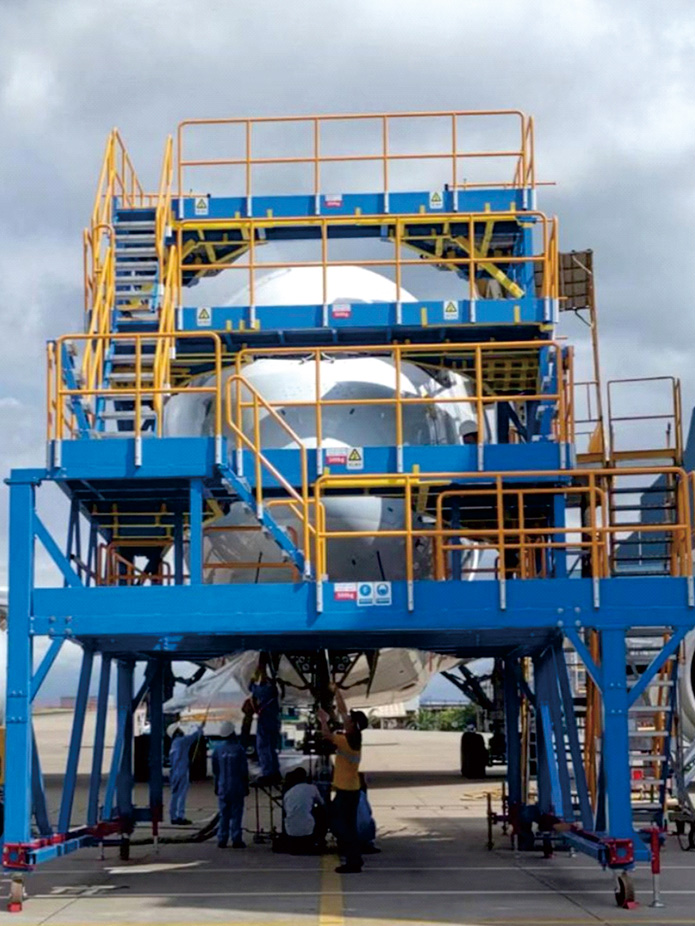 宽体机机头平台